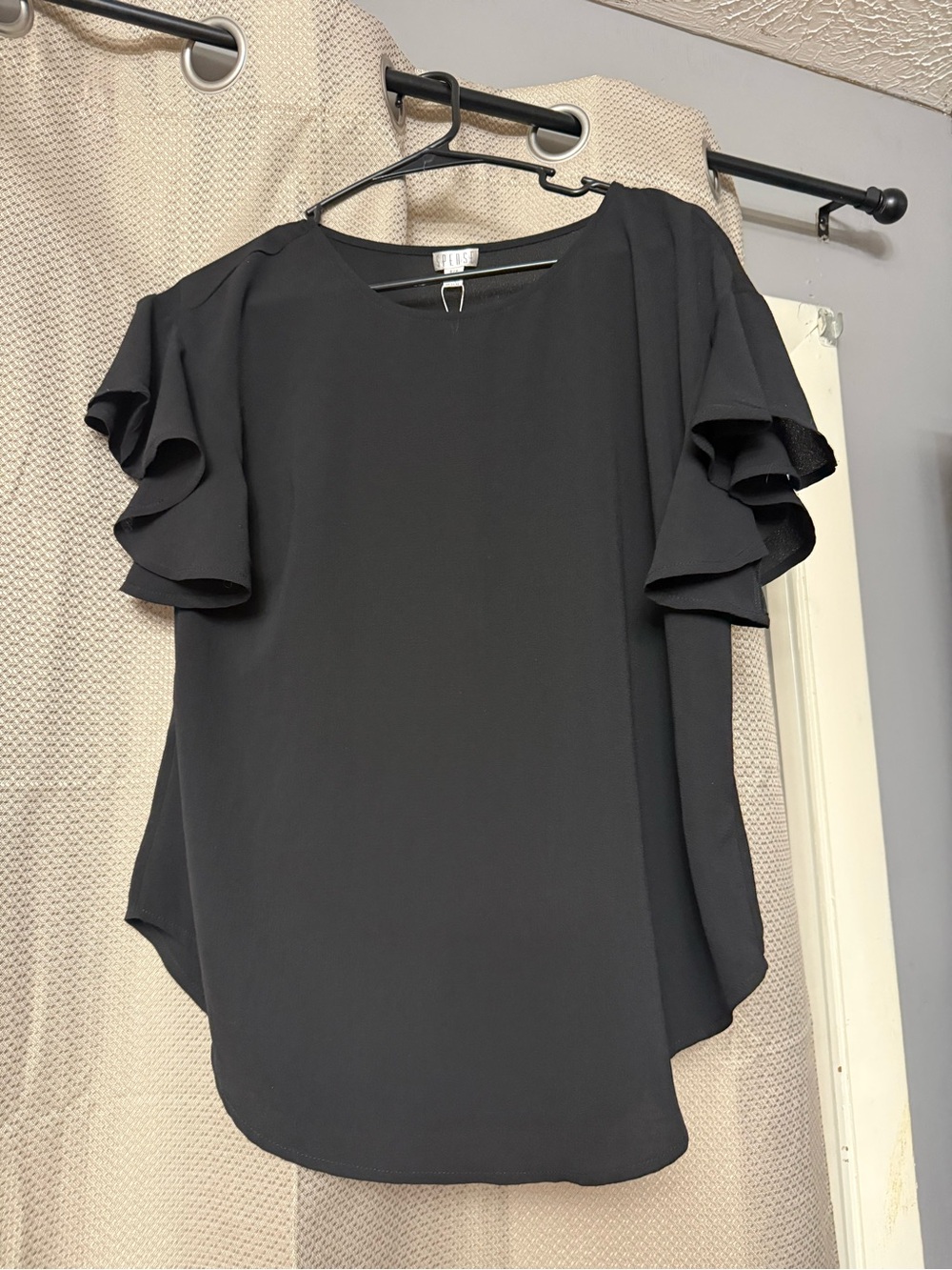 Spense Black Ruffle Sleeve Blouse